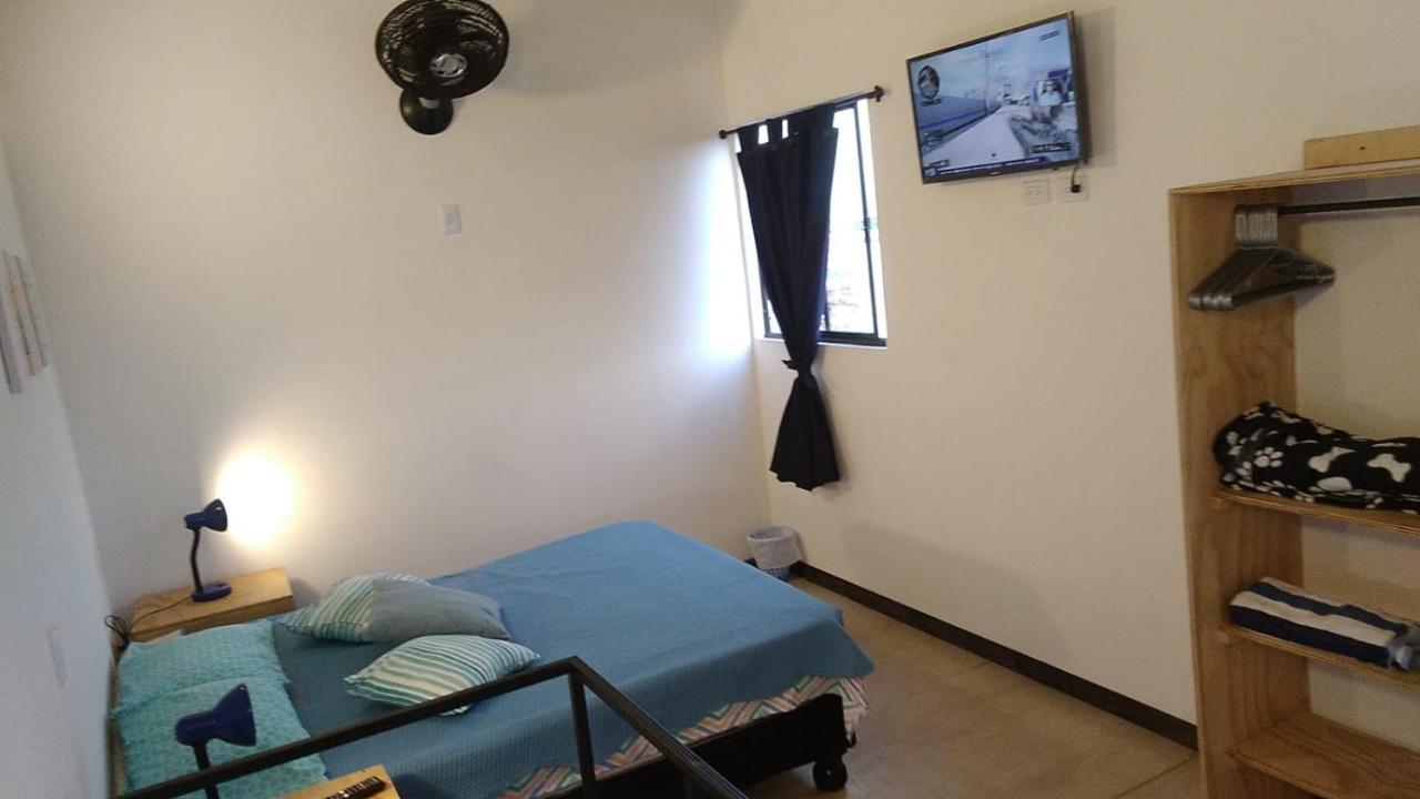Parrot House San Antonio Apartment Cali