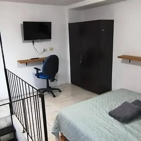 Parrot House San Antonio Apartment Cali Exterior photo