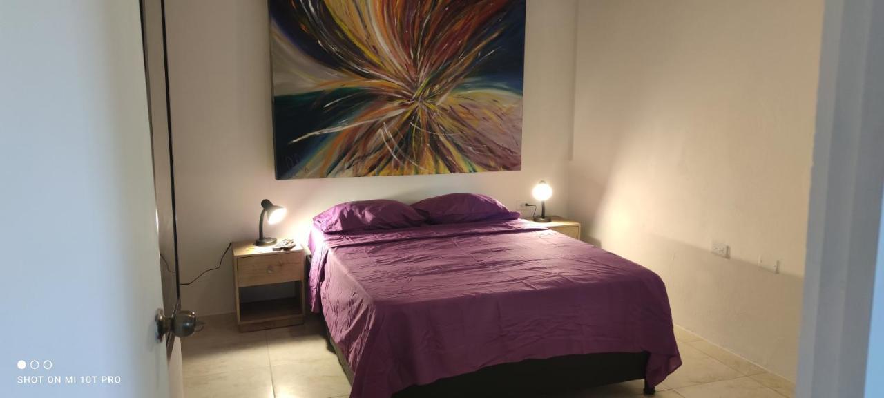 Parrot House San Antonio Apartment *
